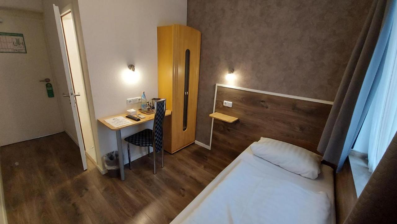 Hotel Mueller Koeln Zewnętrze zdjęcie