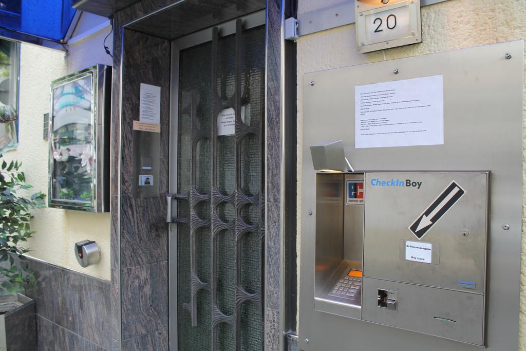 Hotel Mueller Koeln Zewnętrze zdjęcie